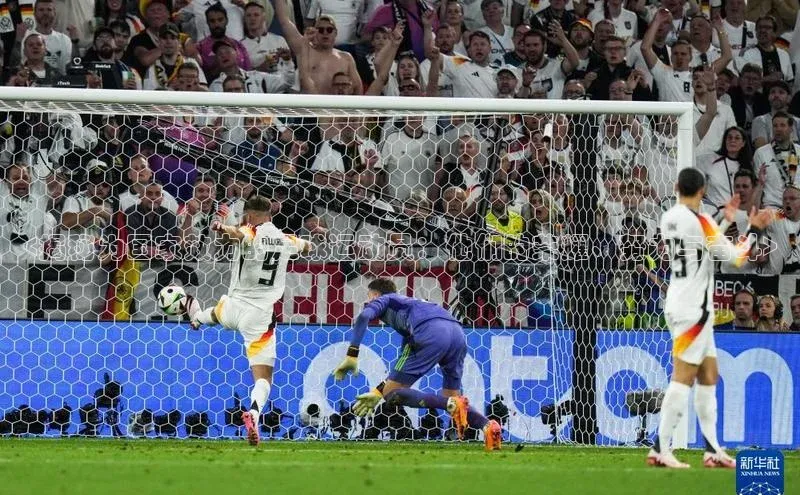 人生就是博官方网站百度网盘企业版